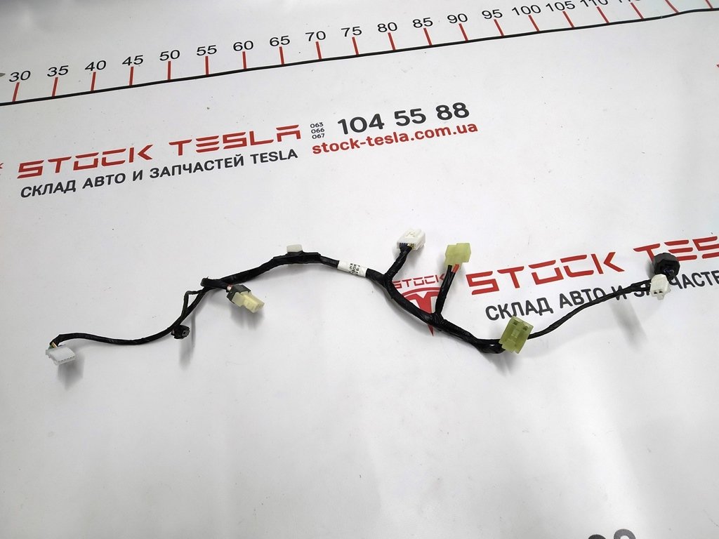 14 Elledningar för bakvärmare Tesla Model X 1023883-00-J